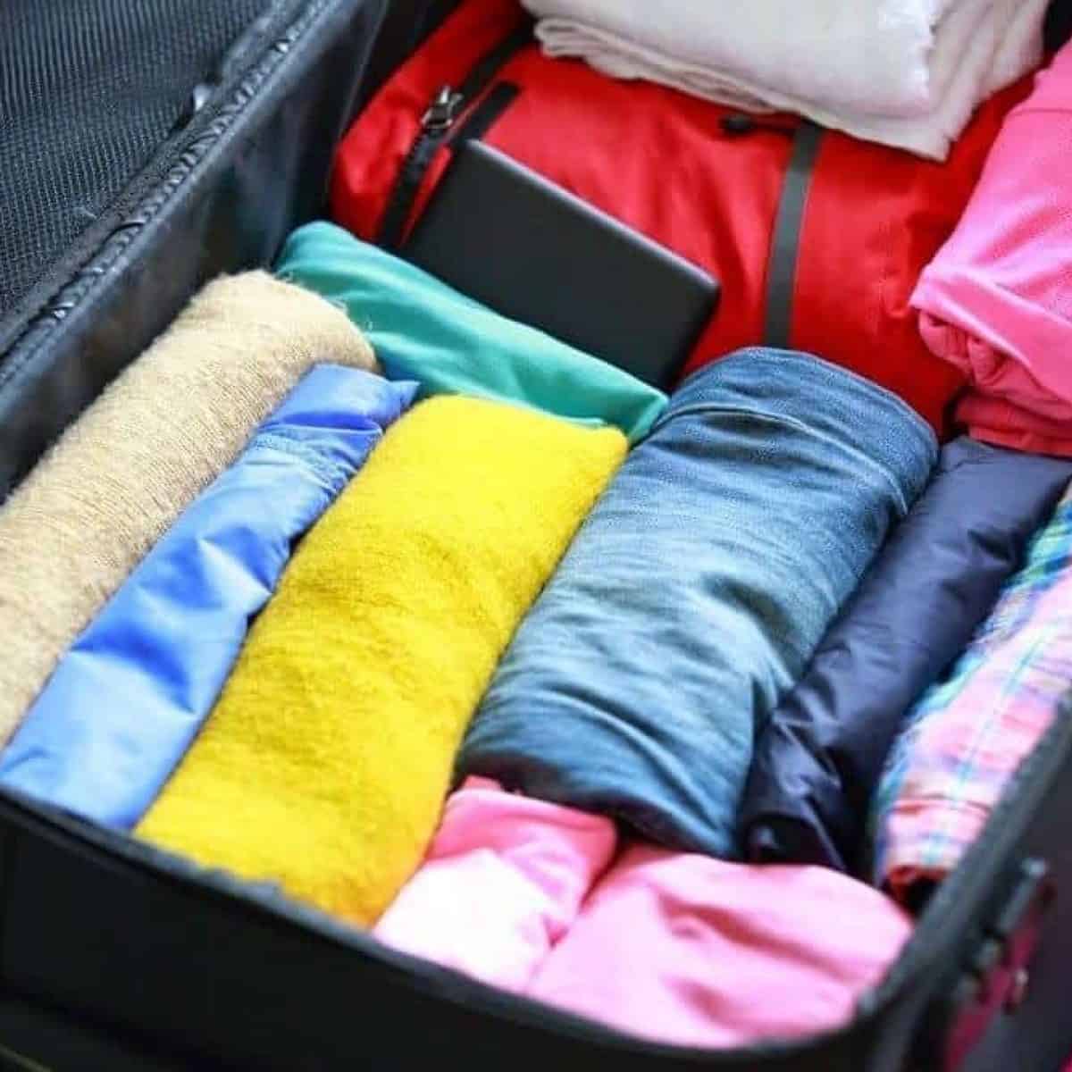 Suitcase packing tips for Desis – Three Day Weekend